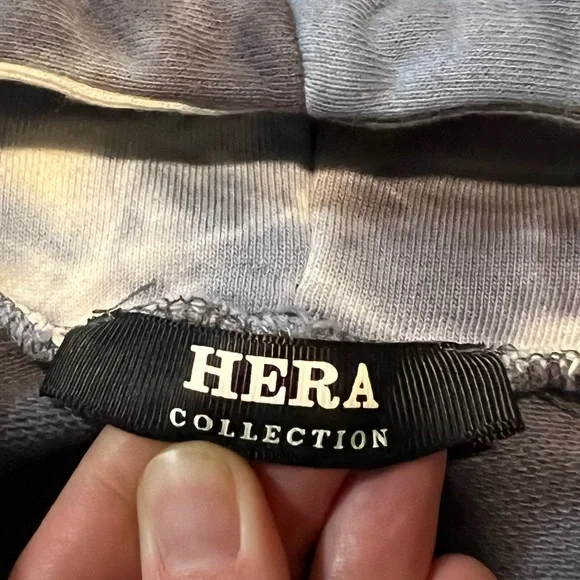 Hera Collection zip up cropped hoodie size S - Picture 4 of 4